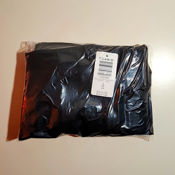 NWT TORRID BODYSUIT BLACK MESH STRAPPY SNAP BOTTOM LINGERIE - Plus Size 4X - Picture 4 of 10